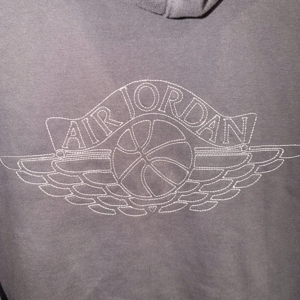 Vintage Old School Jordan Gray and White Pullover Hoodie